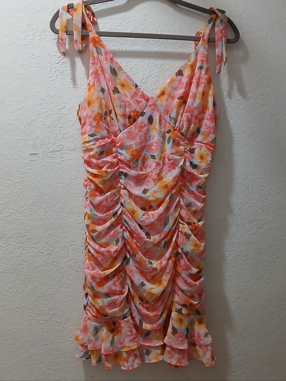 Lily Rose Nwot M Pink and Orange Floral Ruffle Mini Dress